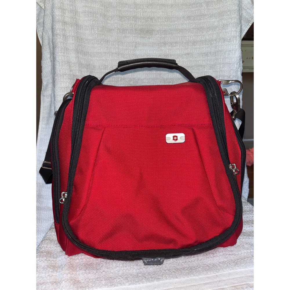Victorinox Toiletry Bag Unisex OS Red Hanging Travel Kit Shoulder Strap